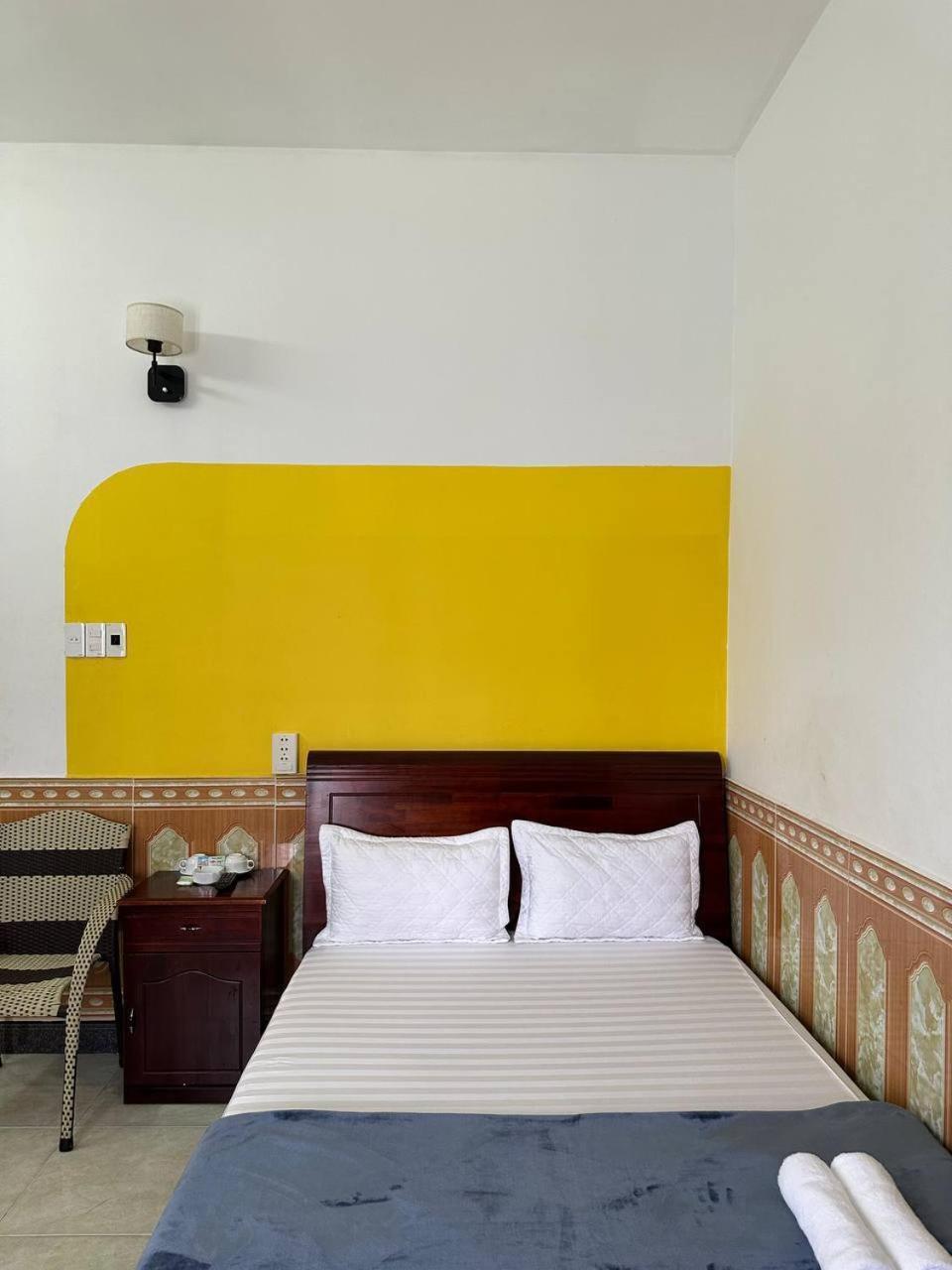 Tien Dat Motel Pleiku Exterior photo