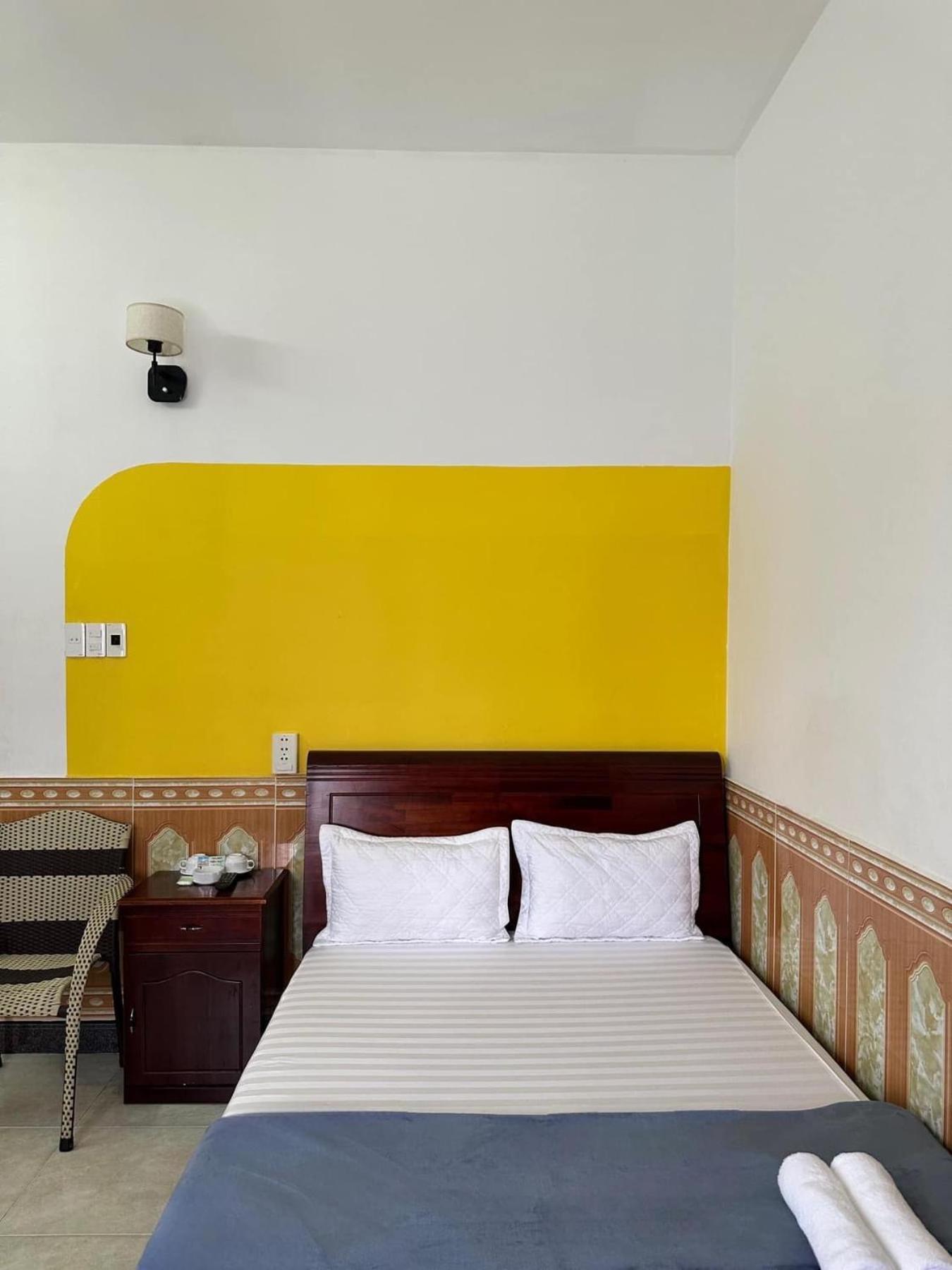 Tien Dat Motel Pleiku Exterior photo
