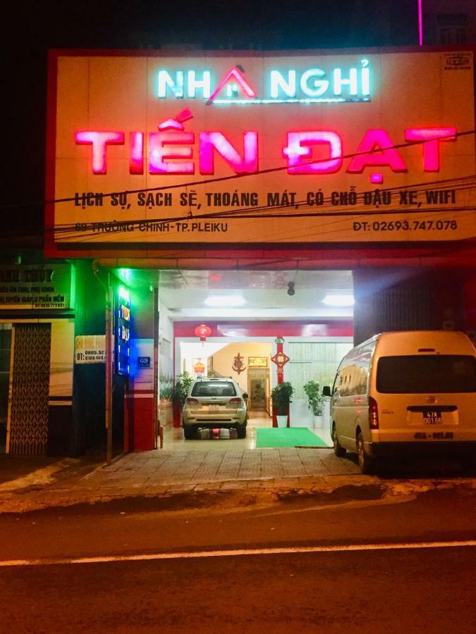 Tien Dat Motel Pleiku Exterior photo